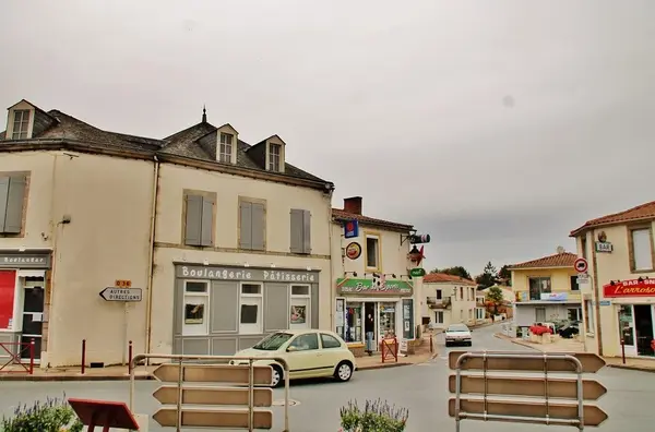 Votre Architecte Intérieur Architecte d'intérieur Aubigny-Les Clouzeaux