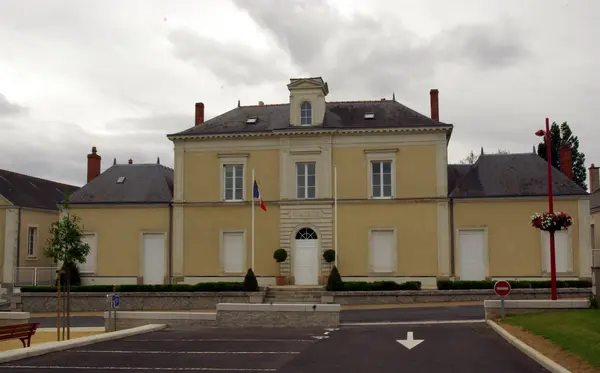 Votre Architecte Intérieur Architecte d'intérieur Bécon-les-Granits