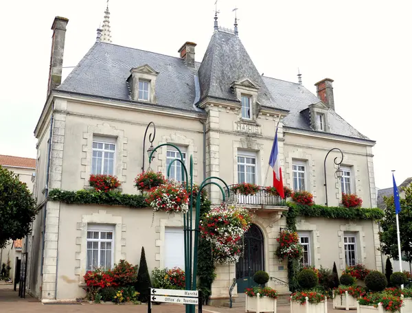 Votre Architecte Intérieur Architecte d'intérieur Chantonnay