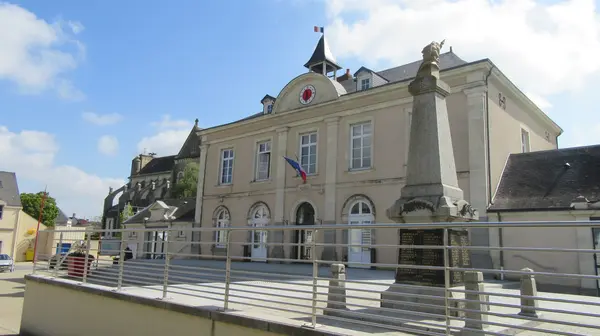 Votre Architecte Intérieur Architecte d'intérieur Cossé-le-Vivien