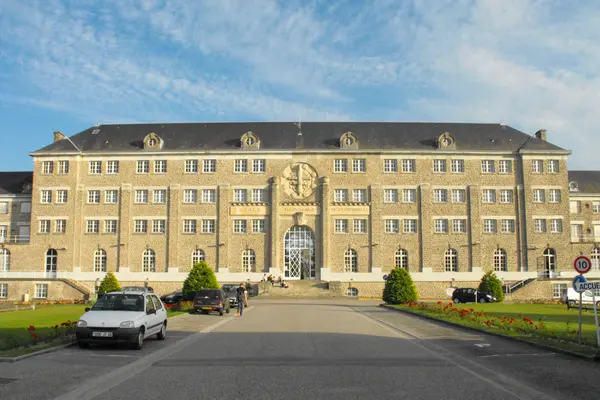 Votre Architecte Intérieur Architecte d'intérieur Égletons