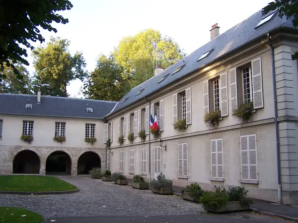 Votre Architecte Intérieur Architecte d'intérieur L'Étang-la-Ville