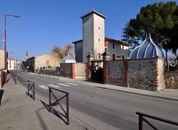 Votre Architecte Intérieur Architecte d'intérieur La Tour-du-Crieu