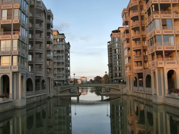 Votre Architecte Intérieur Architecte d'intérieur Lattes