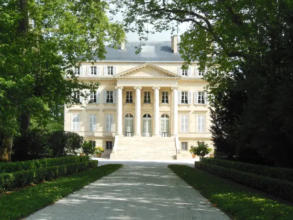 Votre Architecte Intérieur Architecte d'intérieur Margaux-Cantenac