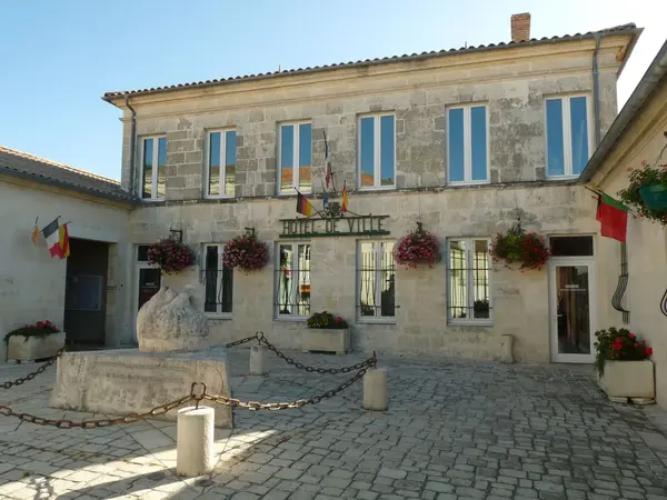 Votre Architecte Intérieur Architecte d'intérieur Montendre