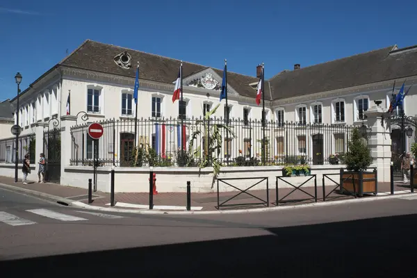 Votre Architecte Intérieur Architecte d'intérieur Montereau-Fault-Yonne