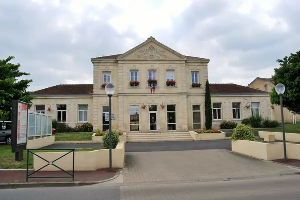 Votre Architecte Intérieur Architecte d'intérieur Montussan
