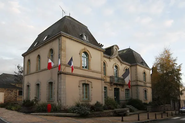 Votre Architecte Intérieur Architecte d'intérieur Retiers